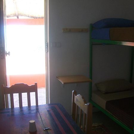 Casa Cova Hostel ปอร์โตโนโว ภายนอก รูปภาพ
