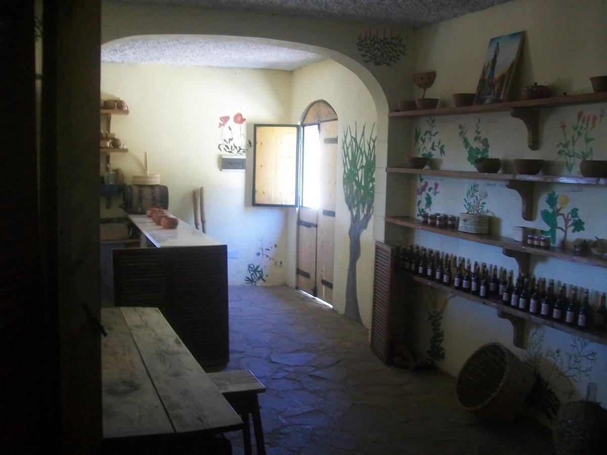 Casa Cova Hostel ปอร์โตโนโว ภายนอก รูปภาพ